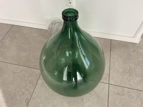 Alte Glasflasche Weinballon, mundgelasen, Ballonflasche B1703