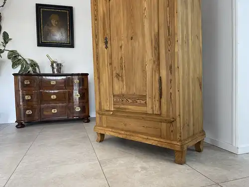 1 türiger Biedermeier Bauernschrank Naturholzschrank B1724