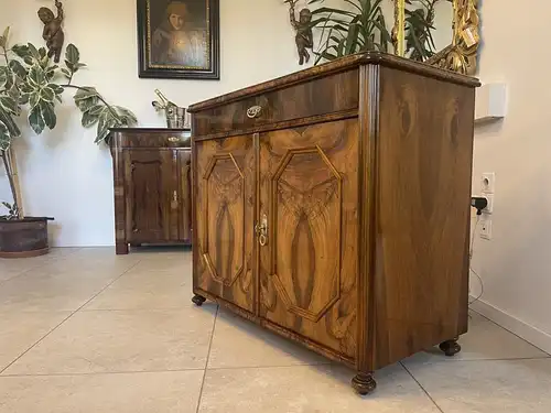 Sale Restaurierte Biedermeier Anrichte Trumeau A4106