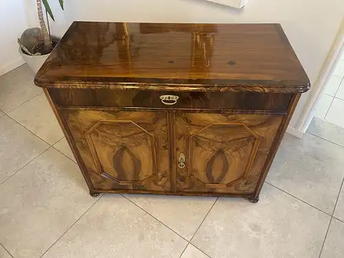 Sale Restaurierte Biedermeier Anrichte Trumeau A4106