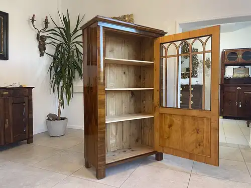 Sale Restaurierte Biedermeier Vitrine Bücherschrank A4110