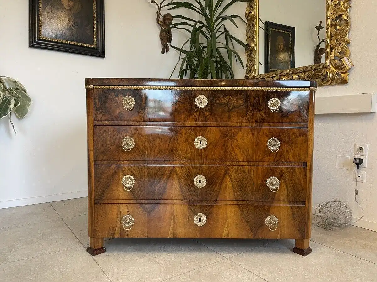 Sale Restaurierte Biedermeier Schreibkommode Nussholz A4025