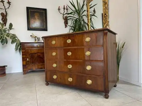 Sale Restaurierte Biedermeier Kommode Nussholz A4204