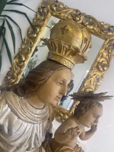 Originale Holzfigur gefaßte Madonna mIt Kind Barockfigur A4273