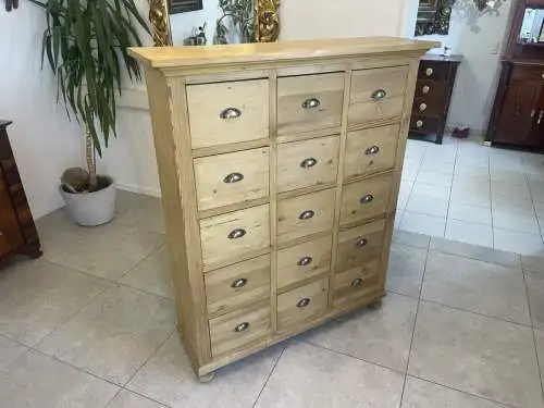 Originale bäuerliche 15 Ladenkommode Apothekerschrank A4279