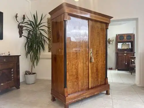 Sale Biedermeier Säulen Hallenschrank Kirschholz Restauriert A4239