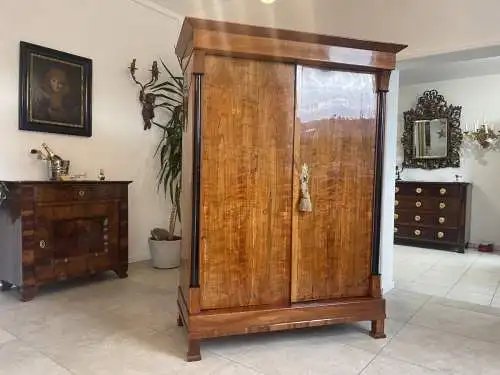 Sale Biedermeier Säulen Hallenschrank Kirschholz Restauriert A4239