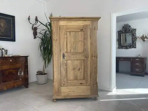 1 türiger Biedermeier Bauernschrank Naturholzschrank A4363