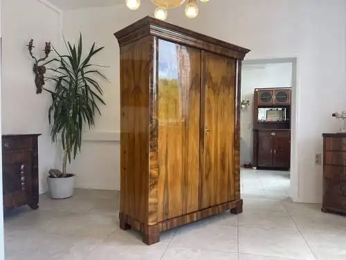 Sale Biedermeier Schrank Hallenschrank Nussholz Restauriert A4430