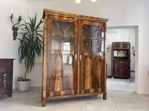 Sale Biedermeier Vitrine Bücherschrank Nussholz A4422