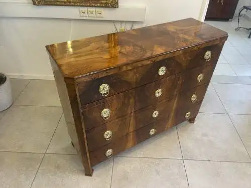 Sale Restaurierte Biedermeier Kommode Nussholz A4473