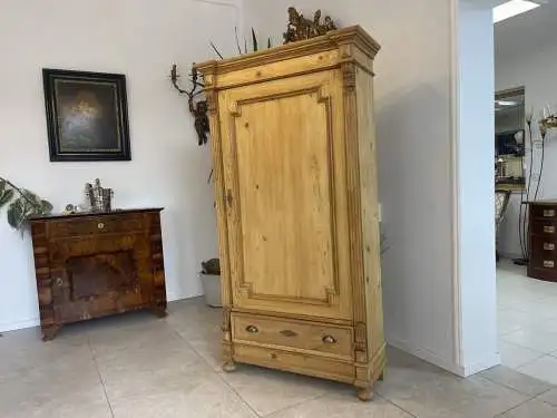 1 türiger Gründerzeit Bauernschrank Naturholzschrank A4510