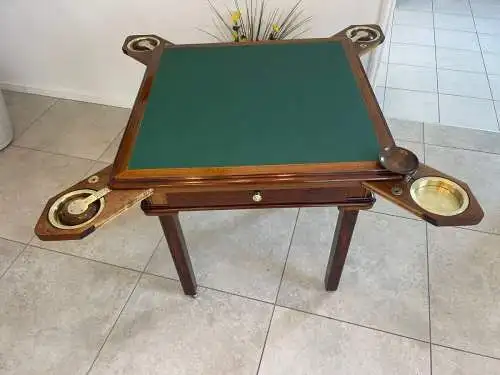 Restaurierter Biedermeier Spieltisch Schachtisch Nussholz A4743