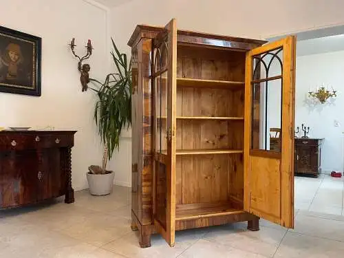 Sale Biedermeier Vitrine Bücherschrank Nussholz A4933