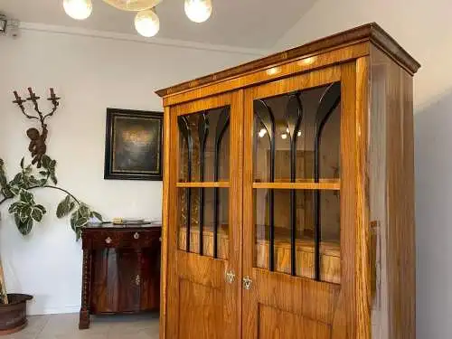 Antiquität Sale Biedermeier Vitrine Bücherschrank Nussholz A4932