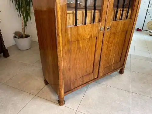 Antiquität Sale Biedermeier Vitrine Bücherschrank Nussholz A4932