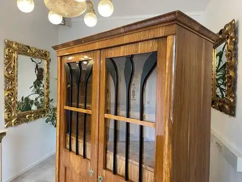 Antiquität Sale Biedermeier Vitrine Bücherschrank Nussholz A4932