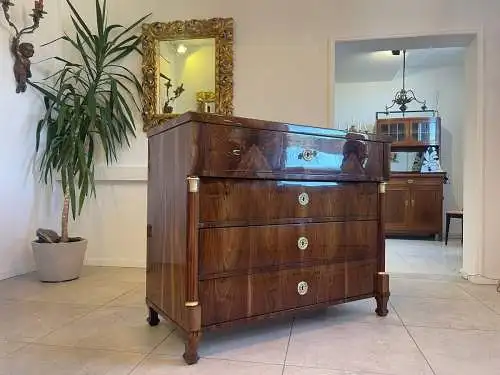 Restaurierte Biedermeier Schreibkommode Nussholz A5105