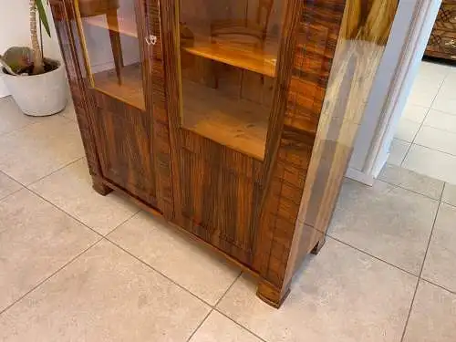 SALE Biedermeier Vitrine Bücherschrank Sammlervitrine, Nussholz A5107