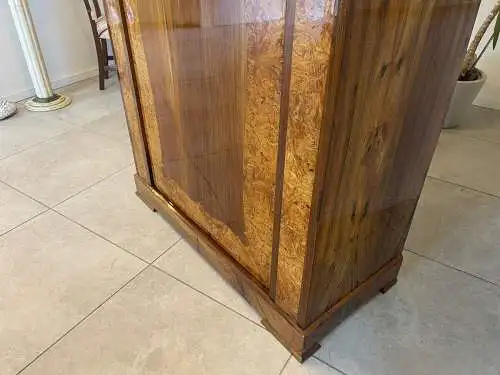 SALE Biedermeier Schrank Kasten Kleiderschrank Nussholz A5103