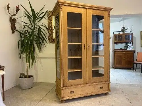 bäuerliche Vitrine Bauernvitrine Bauernschrank Naturholz Bücherschrank A5132