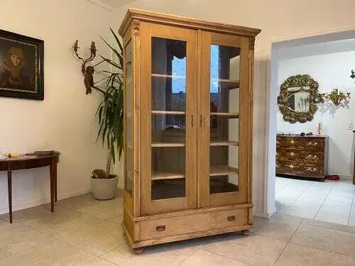 bäuerliche Vitrine Bauernvitrine Bauernschrank Naturholz Bücherschrank A5132