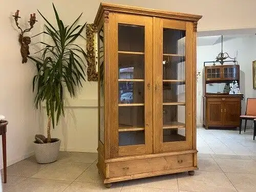 Bäuerliche Vitrine Bauernvitrine Bauernschrank Naturholz Bücherschrank A5129