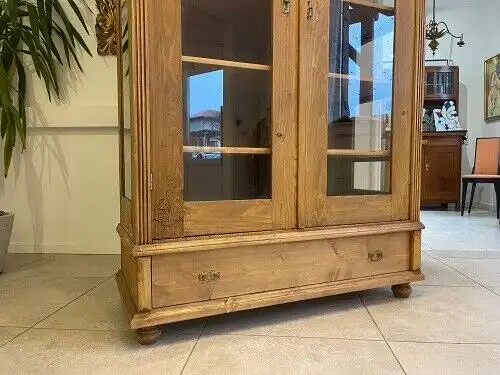 Bäuerliche Vitrine Bauernvitrine Bauernschrank Naturholz Bücherschrank A5129