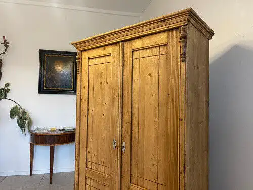 massiver steirischer Gründerzeit Bauernschrank Naturholzschrank X1023