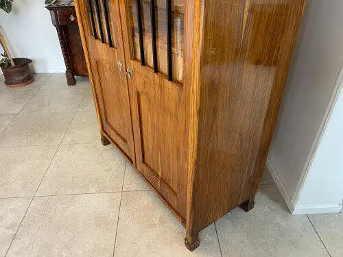 Antiquität Sale Biedermeier Vitrine Bücherschrank Nussholz A4932