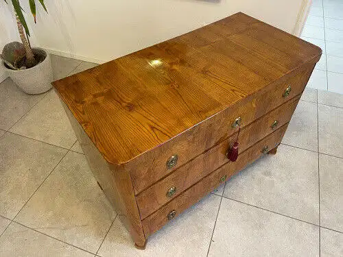 Sale Restaurierte Biedermeier Kommode Eschenholz B1960