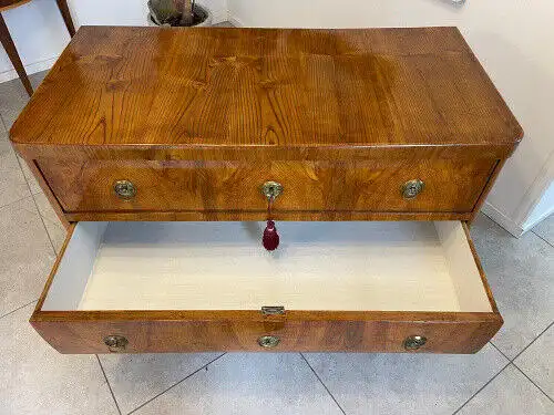 Sale Restaurierte Biedermeier Kommode Eschenholz B1960