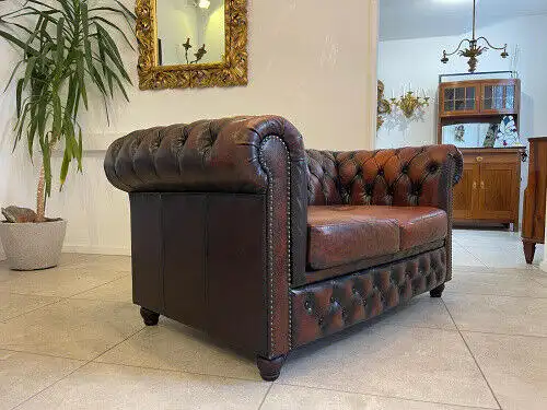 Exclusives Chesterfield Clubsofa Traum Neuwertig E1034