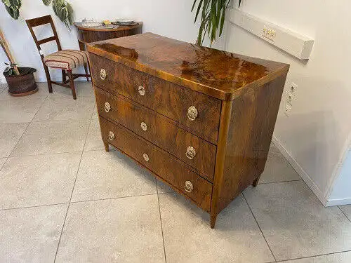 restaurierte Biedermeier Kommode 3 Ladenkommode Nussholz G1064