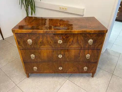 restaurierte Biedermeier Kommode 3 Ladenkommode Nussholz G1064