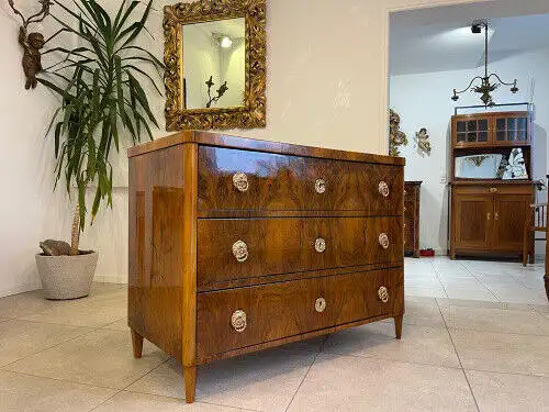 restaurierte Biedermeier Kommode 3 Ladenkommode Nussholz G1064