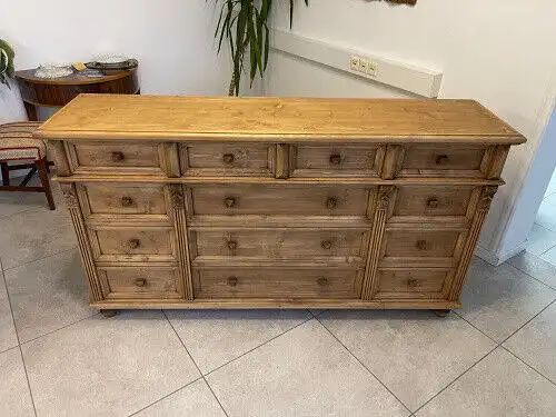 ALTER uriger Brotschrank Almerschrank Speiskasten G1041