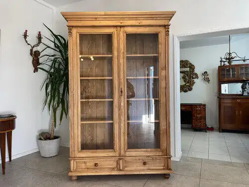 Bäuerliche Vitrine Bauernvitrine Naturholz Bücherschrank G1106