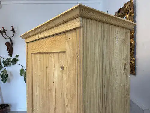 Sale Restaurierter Gründerzeit Bauernschrank Naturholzschrank G1114