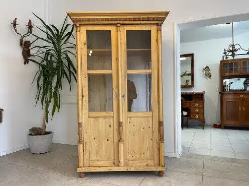 Restaurierte Gründerzeit Bauernvitrine Bauernschrank Bauernvitrine G1160