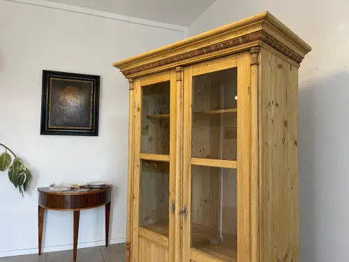 Restaurierte Gründerzeit Bauernvitrine Bauernschrank Bauernvitrine G1160