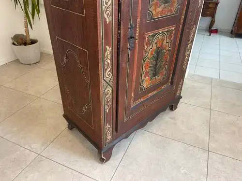 Antikes Handbemalter Bauernschrank Kasten Bauernkasten G1363