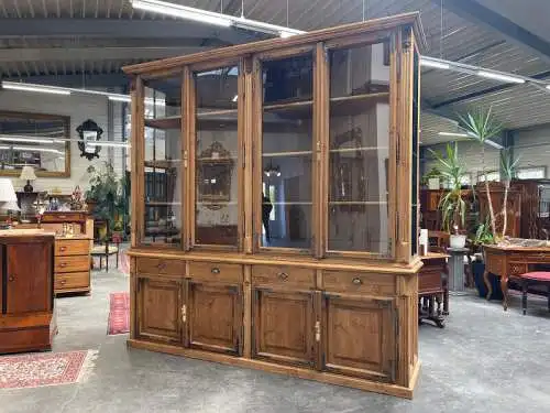 Antiker Bäuerlicher Bücherschrank Vitrine Bauernvitrine Glasschrank Naturholz Tr