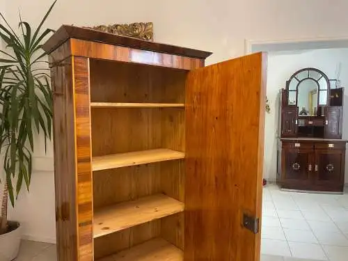 SALE Schmaler Biedermeier Schrank Kasten Kleiderschrank Nussholz Antiquität G150