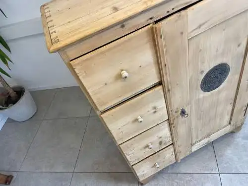 Brotschrank Almerschrank Speiskasten Bauernkasten Naturholzschrank  G1611