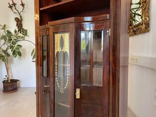 Restauriertes Jugendstil Kredenz Vitrinenschrank  Bücherschrank Traum Antiquität
