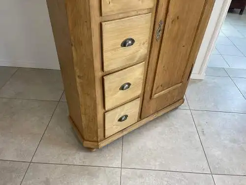 Uriger Biedermeier Brotschrank Almerschrank Vorratskasten Bauernkasten G1650