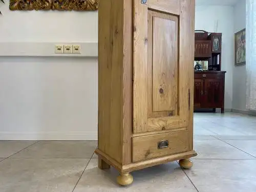 Restaurierter schmaler Bauernschrank Biedermeier Bauernschrank Bauernkasten G165