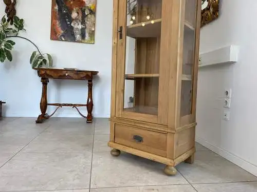 Antike Bäuerliche Vitrine Bauernvitrine Bauernschrank Weichholz  Vitrine G1653