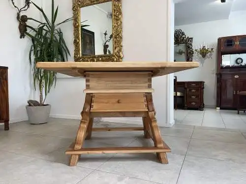 Jogltisch Bauerntisch Naturholz Hüttentisch 121 x 119 B1392